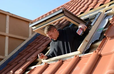Pose de fenêtres de toit Velux à Olmet